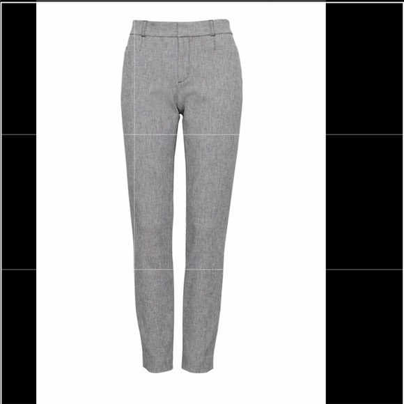 Banana Republic Pants - 💥SALE!!💥Banana Sloan Skinny Fit Textured Pants